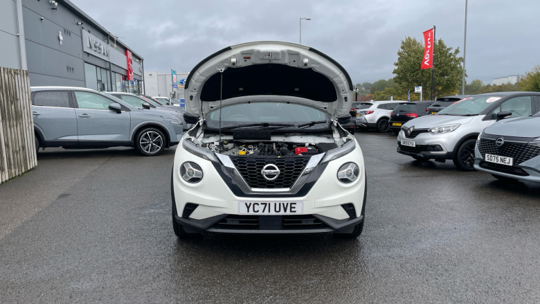 Nissan Juke 1.0 DiG-T 114 N-Connecta 5dr Petrol Hatchback